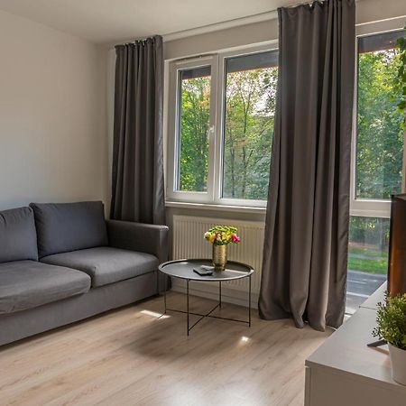 Batorego 18 - White - 450M Stacja Metra Pola Mokotowskie, 800M Biblioteka Narodowa, 20M Piekny Park Pola Mokotowskie, 800M Do Sgh - Wifi - Smart Tv - Good Apartments Varsovia Exterior foto